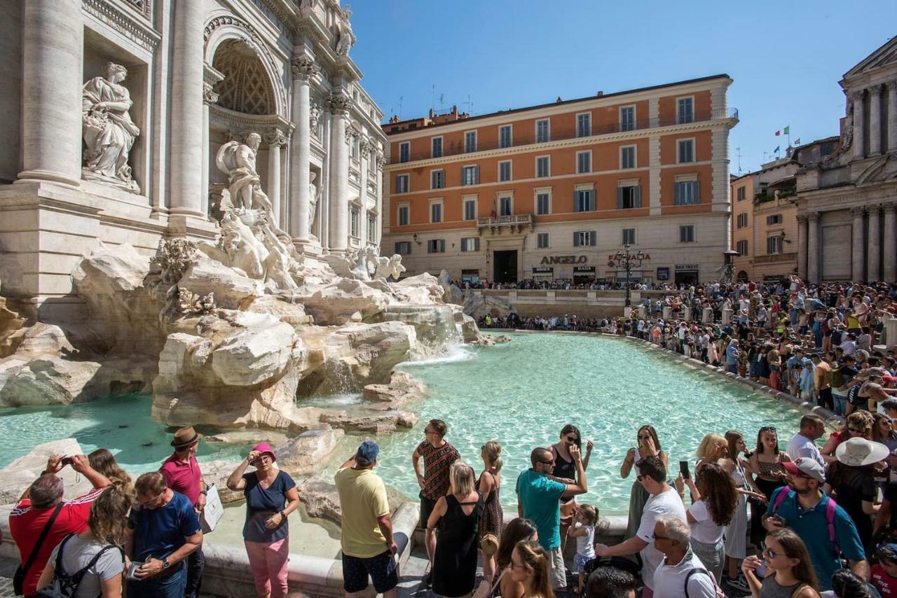 ローマLa Finestra Su Fontana Di Trevi - Charming Viewアパートメント エクステリア 写真