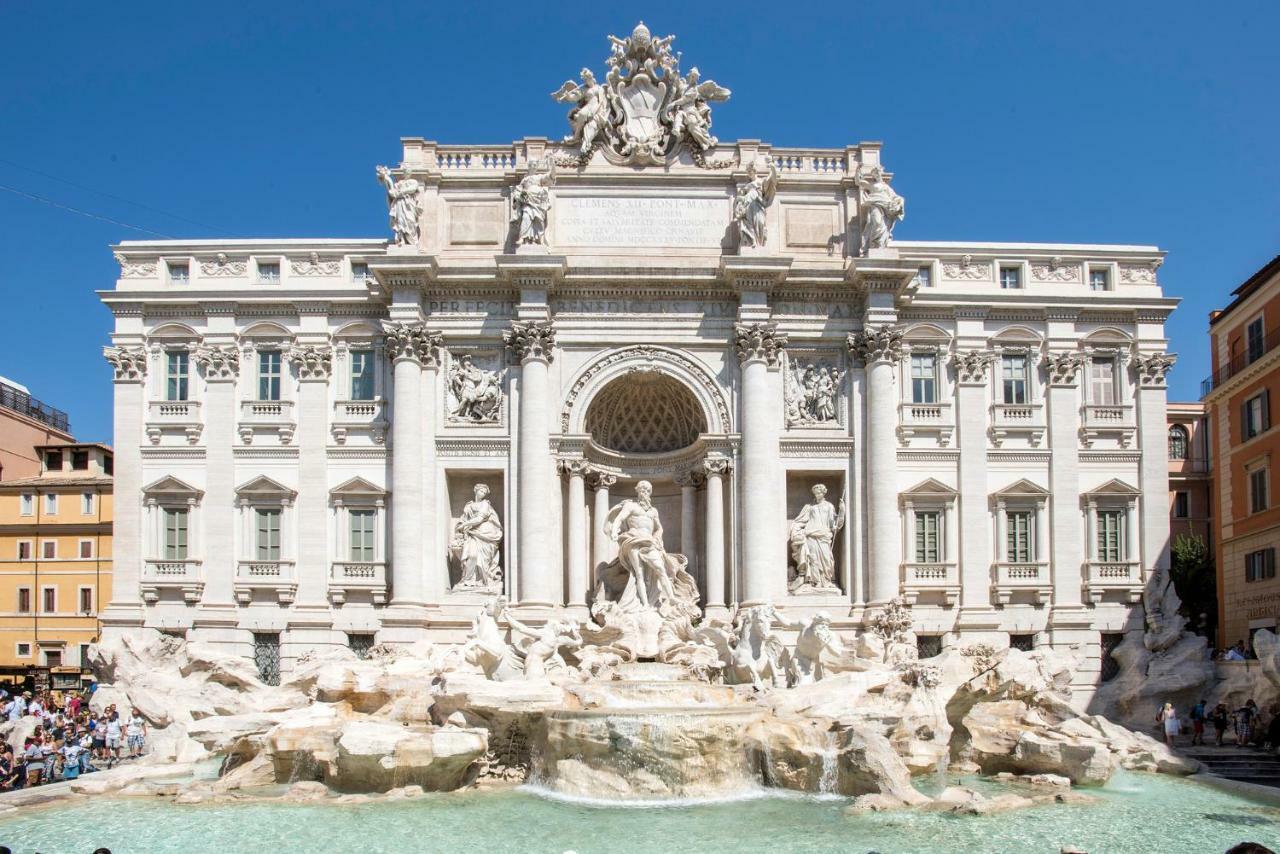 ローマLa Finestra Su Fontana Di Trevi - Charming Viewアパートメント エクステリア 写真