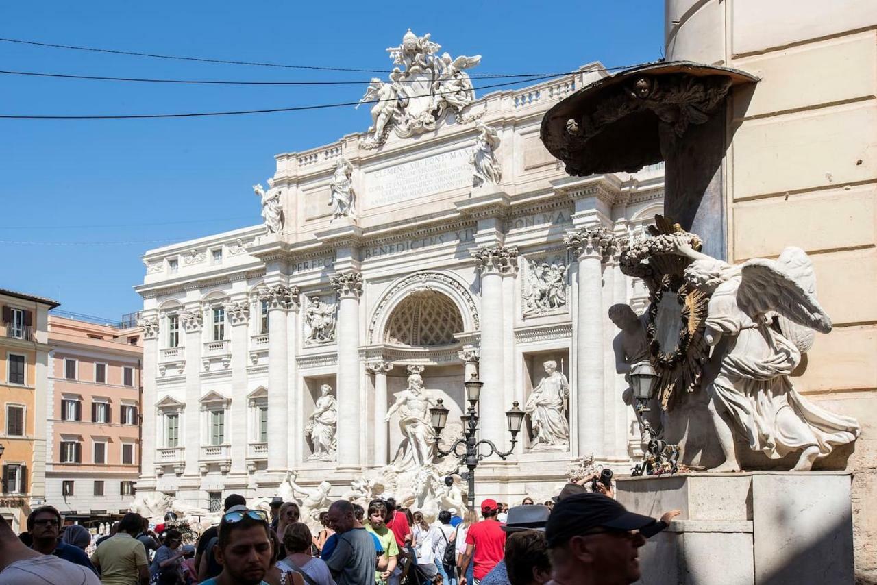 ローマLa Finestra Su Fontana Di Trevi - Charming Viewアパートメント エクステリア 写真